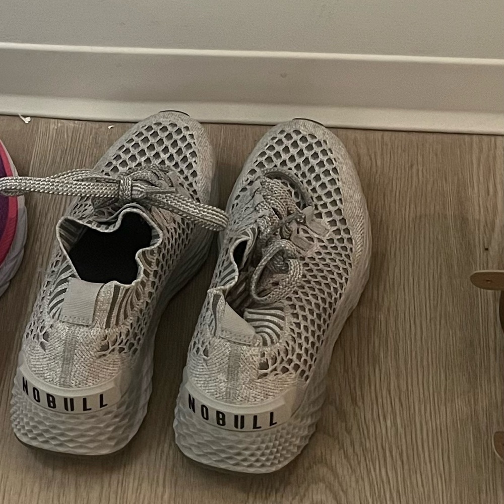 NOBULL Sneakers Women Size 10 worn once